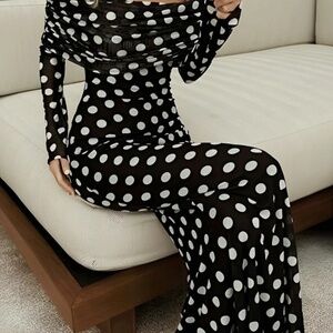 NWT Long Sleeve Off-Shoulder Polka Dot Print Long Dress
